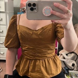 NWT✨ peplum blouse